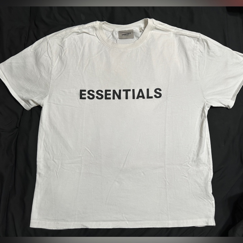 FOG Essentials Tee